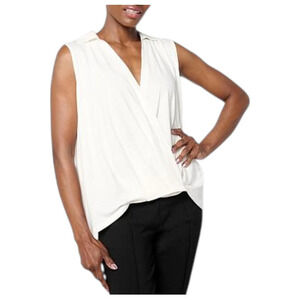WynneLayers Women's Sleeveless Collared Twist Top Cloud - Regular